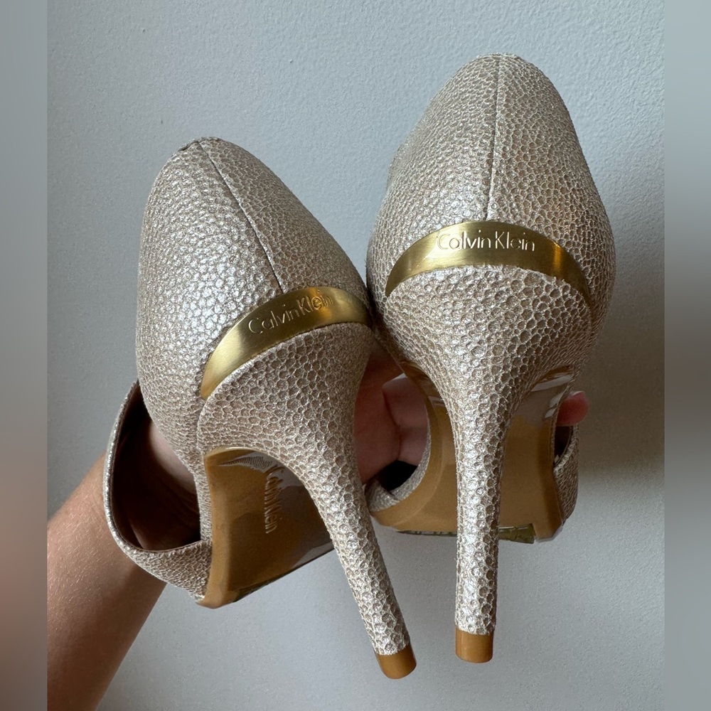 Calvin Klein Champagne Gold Textured High Heels